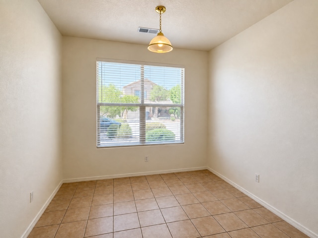 Building Photo - 2067 Violeta Cir SE
