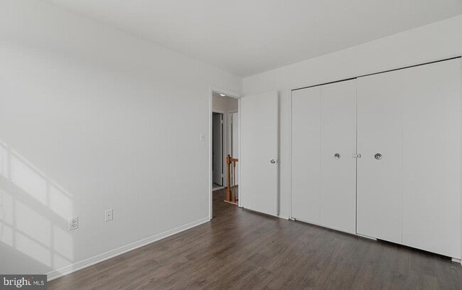 Building Photo - 21 Holland Hill Ct