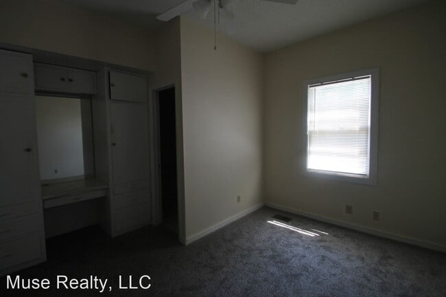 Building Photo - 2 br, 2 bath House - 556 Flint Street