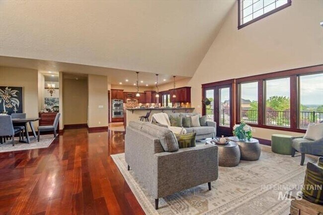 Building Photo - Exquisite home on acreage in Star