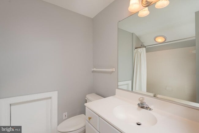 Building Photo - 4912 Waple Ln