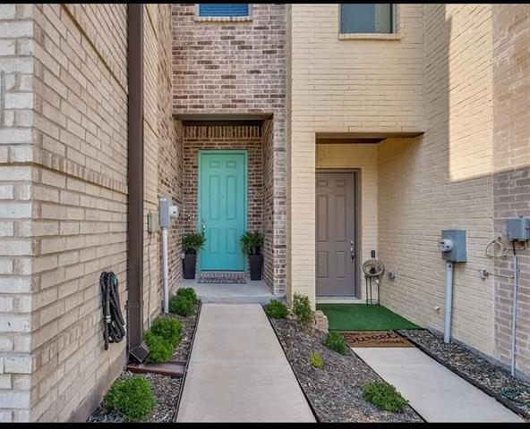 Building Photo - 1054 Maverick Dr