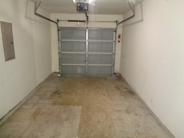 Building Photo - 15811 Pleasant Green Cir