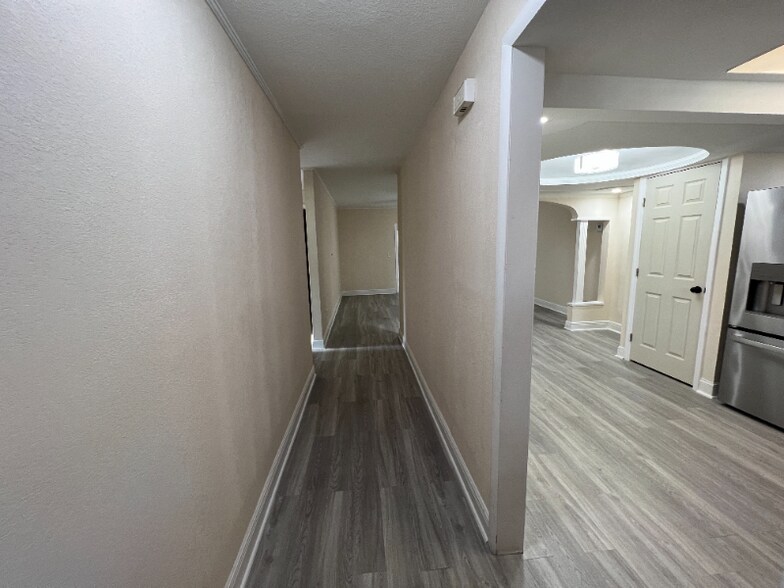 Building Photo - 1425 Orchid Ln