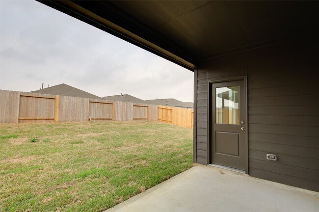 Building Photo - 21723 Colonial Medow Creek Trl