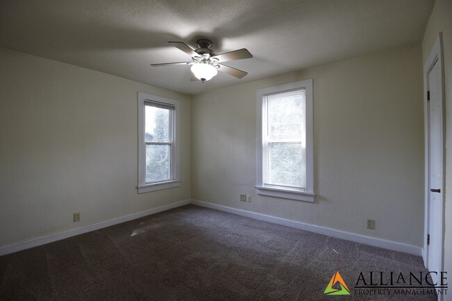 Building Photo - 321 Kearney St