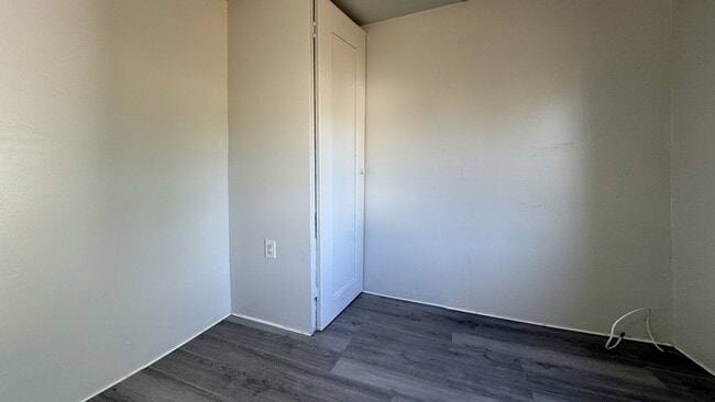 Building Photo - 6519 Sandra Dr