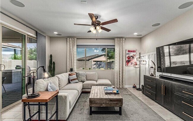 Building Photo - 5059 N 183rd Ln