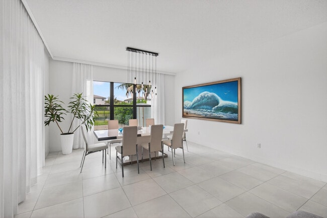 Building Photo - 17222 Blue Bayou Dr