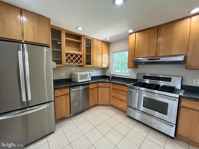 Building Photo - 6221 Frontier Dr