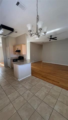 Building Photo - 7833 Lancelot Rd