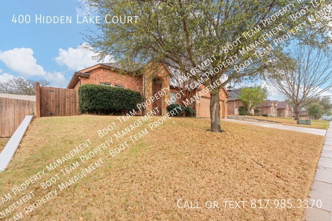 Building Photo - 400 Hidden Lake Ct