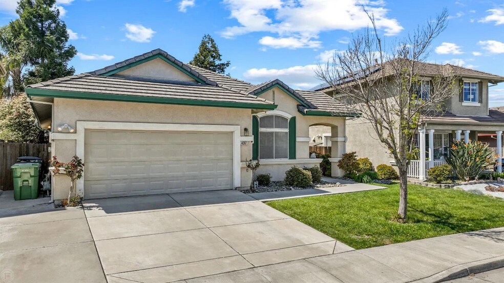 Building Photo - 4287 Windsong Dr