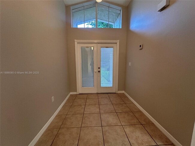 Building Photo - 12781 SW 146th Ln