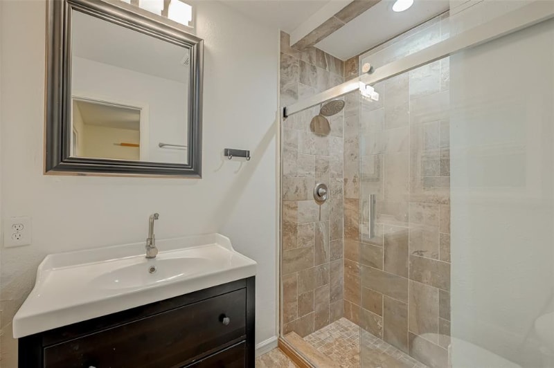 Building Photo - 5410 De Milo Dr