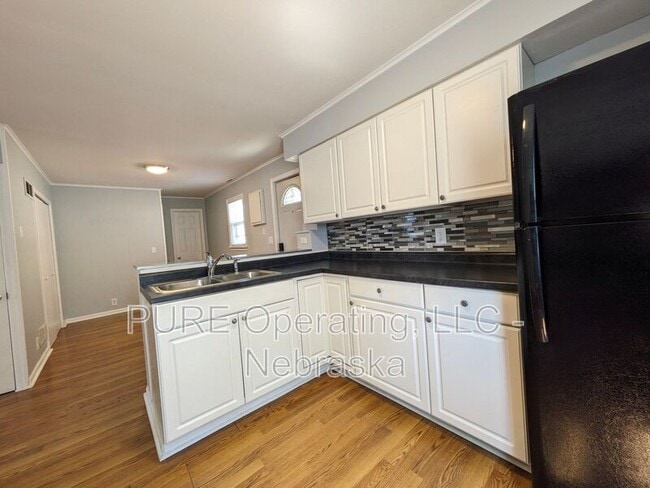 Building Photo - 1115 William St