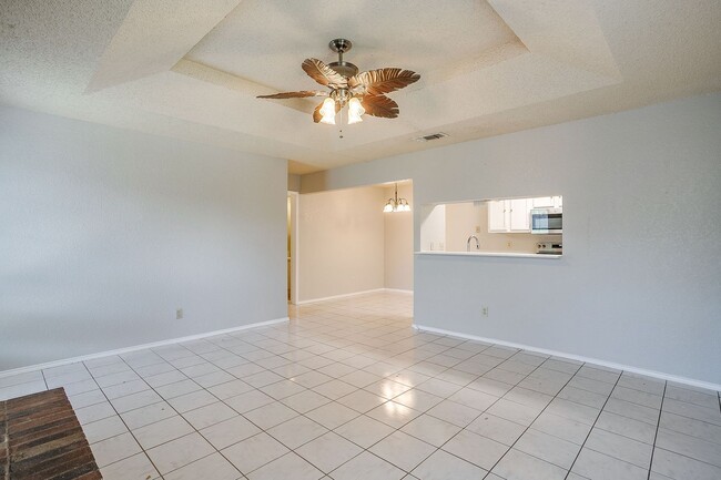 Building Photo - 4517 Compass Ct