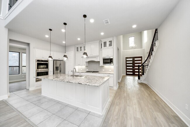 Building Photo - 1710 McCrae Hill Ct