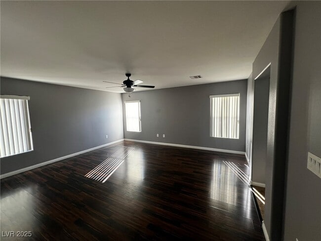 Building Photo - 6593 Pacific Screech Pl