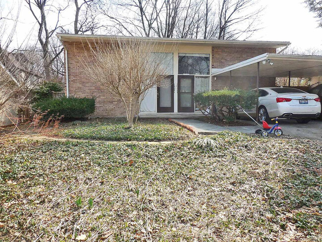 Building Photo - 1009 Olivia Ave