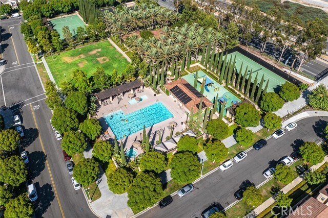 Building Photo - 60 Peony