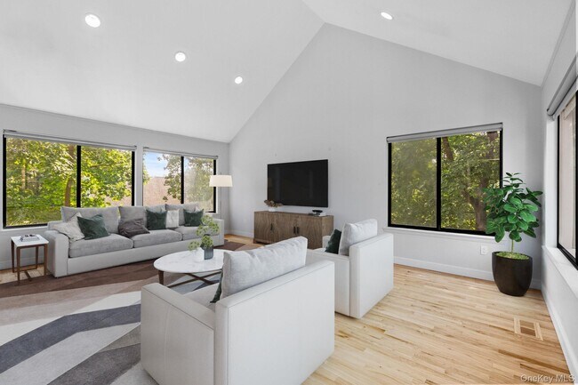 Building Photo - 27 Stone Cabin Rd