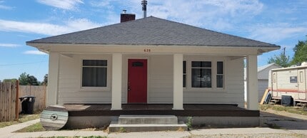 Building Photo - 628 S Main St