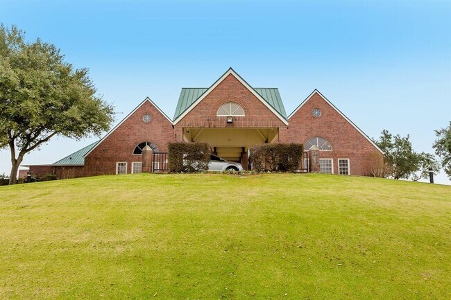 Building Photo - 1523 Stone Canyon Dr