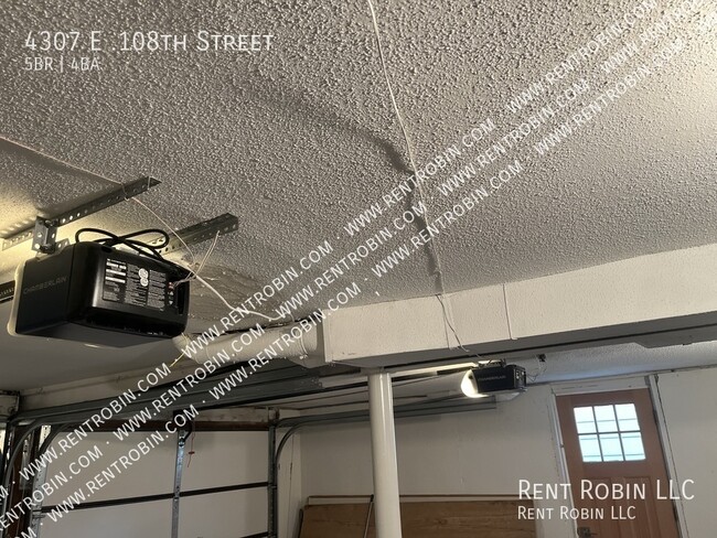 Building Photo - 4307 E .108th Street-