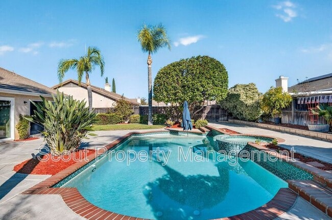 Building Photo - 35912 Arras Dr