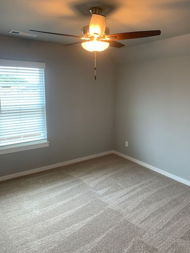 Building Photo - 2658 Cassidy Ave