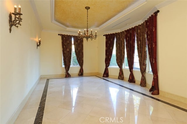 Building Photo - 831 E Orange Grove Ave