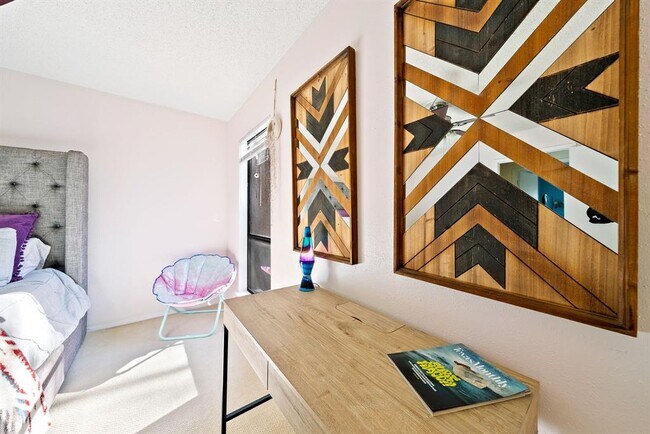 Building Photo - 3615 Jorge Dr