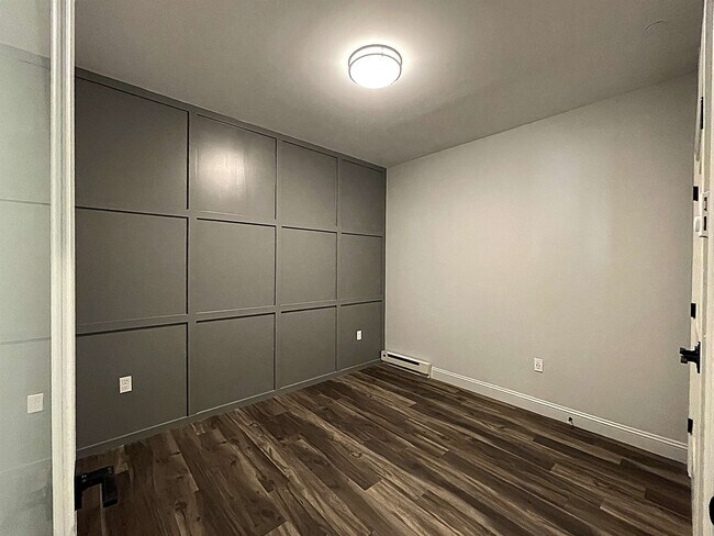 Building Photo - 25 Lowell St