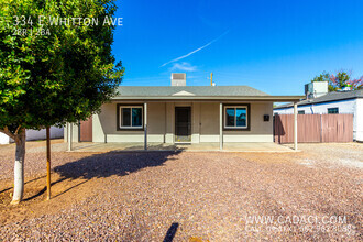 Building Photo - Midtown Charmer 2 bed 2 bath