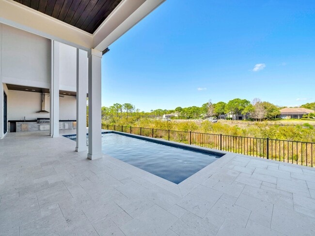 Building Photo - 330 Kelly Plantation Dr