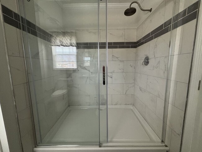 Building Photo - 1 Kimberly Ct