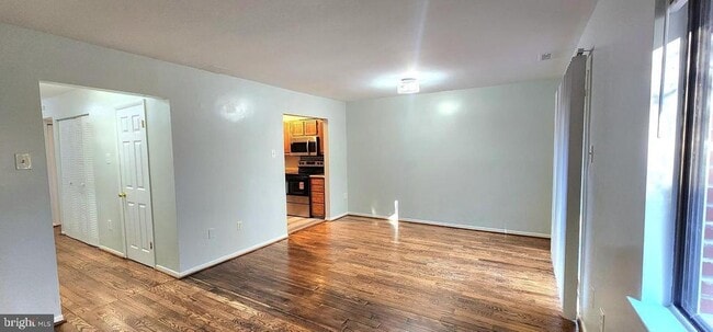 Building Photo - 1219 Marcy Ave