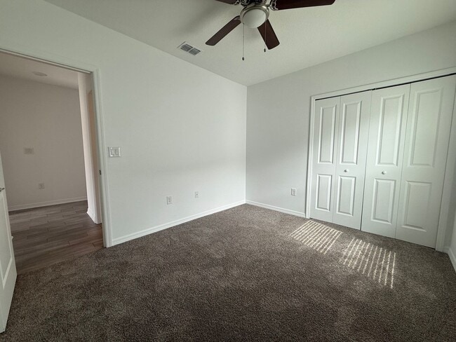 Building Photo - Beautiful 3 bedroom 2 bathroom home