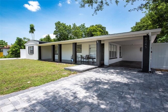 Building Photo - 6045 Sage Dr