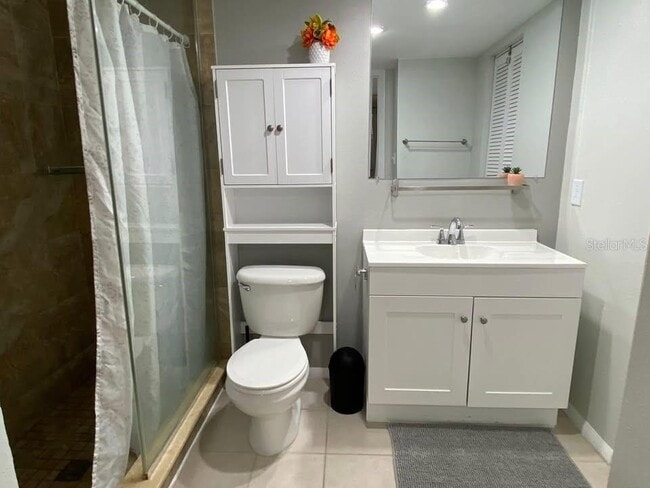 Building Photo - 701 S Madison Ave