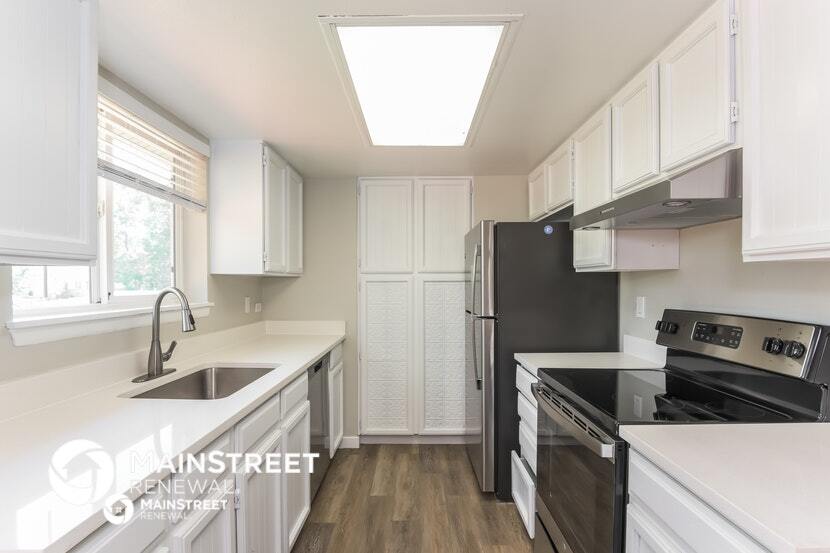 Building Photo - 8863 W 86th Ave