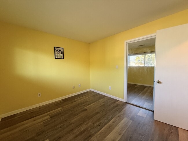 Building Photo - 7700 Porcher Dr