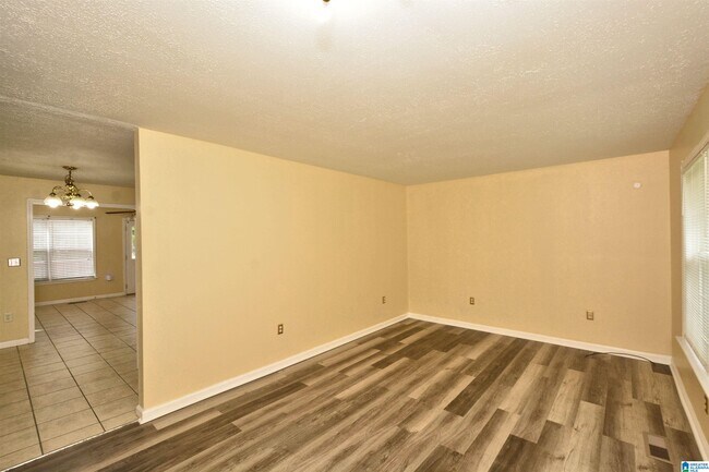 Building Photo - 17211721 Maralyn Dr