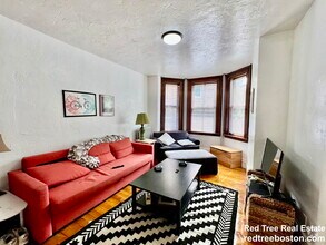 Building Photo - 4 Adella Pl
