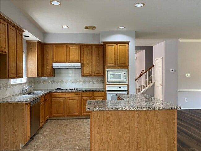 Building Photo - 6403 Portuguese Bend Dr