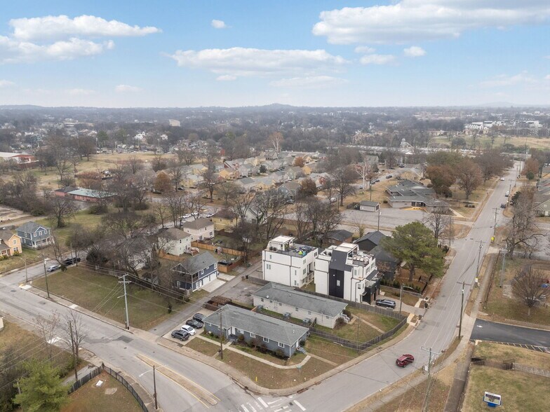 Building Photo - 501B Meridian St