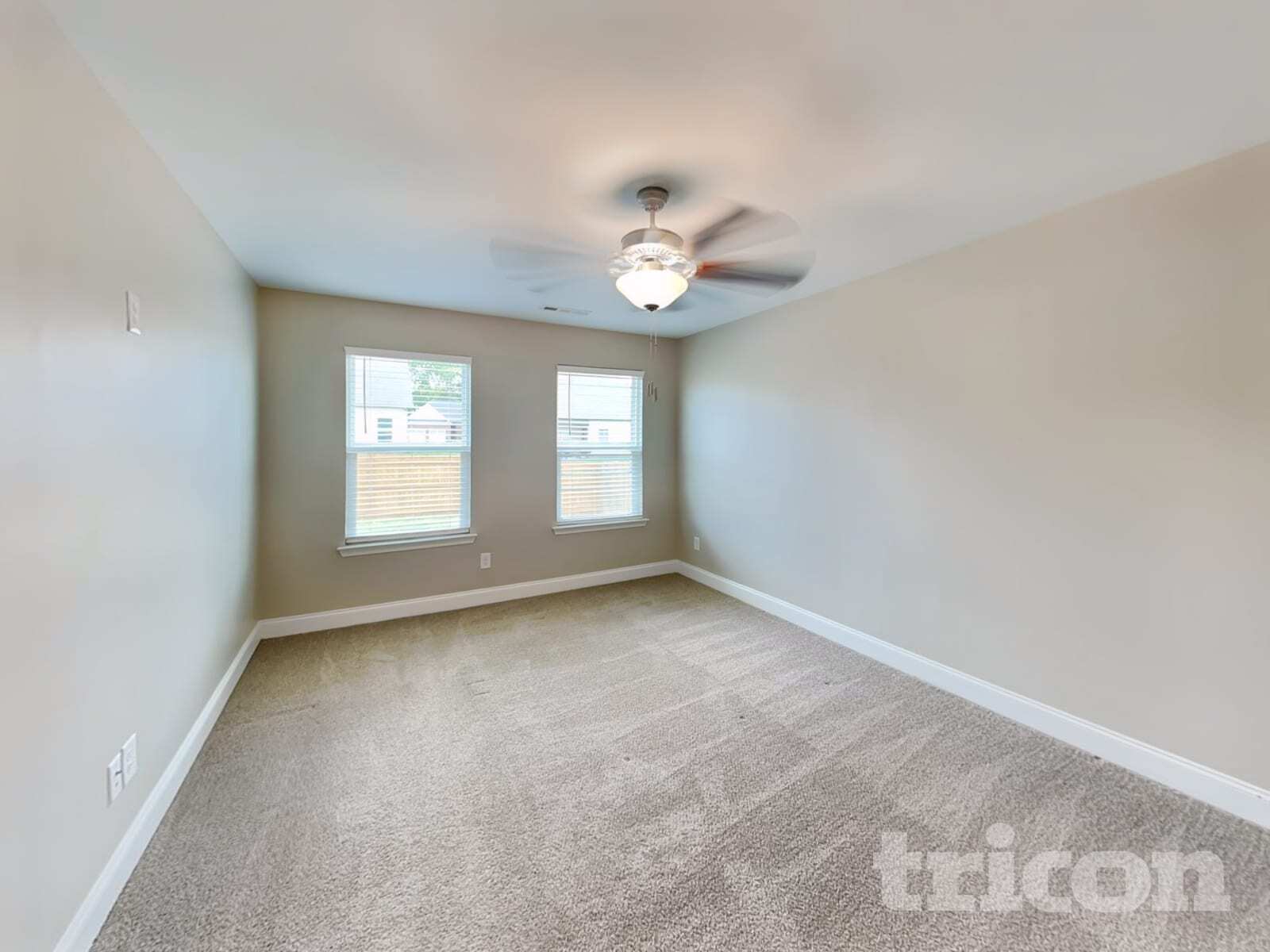Building Photo - 1021 Laurelwood Dr