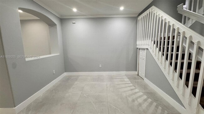 Building Photo - 14962 SW 9th Terrace