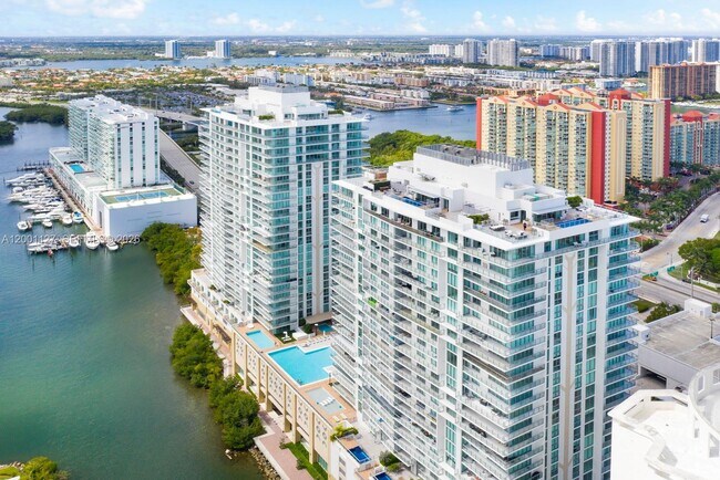 Building Photo - 300 Sunny Isles Blvd